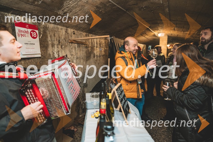 Vinska pot v rovih pod starim Kranjem 2025, druga sobota