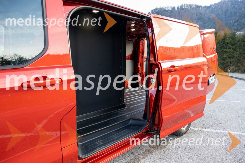 FORD Transit Custom Multicab
