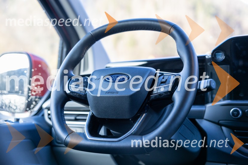 FORD Transit Custom Multicab