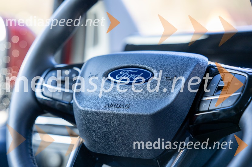 FORD Transit Custom Multicab