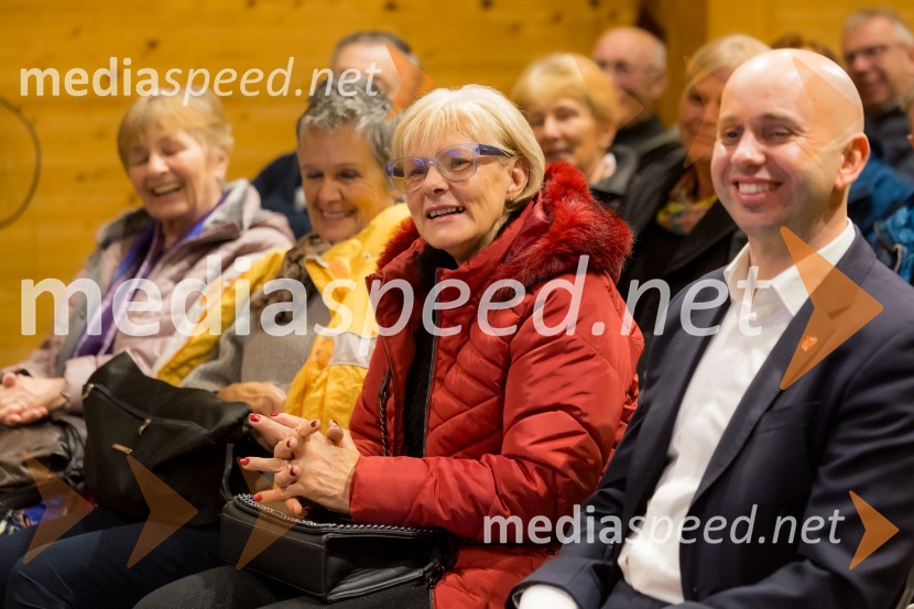 Martin Golob gost v skednju Škrabčeve domačije