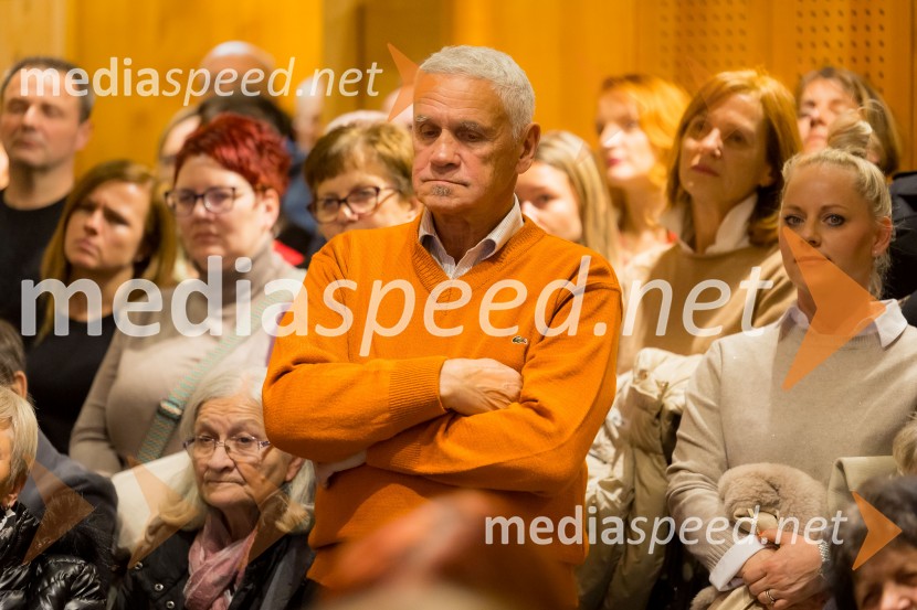 Martin Golob gost v skednju Škrabčeve domačije