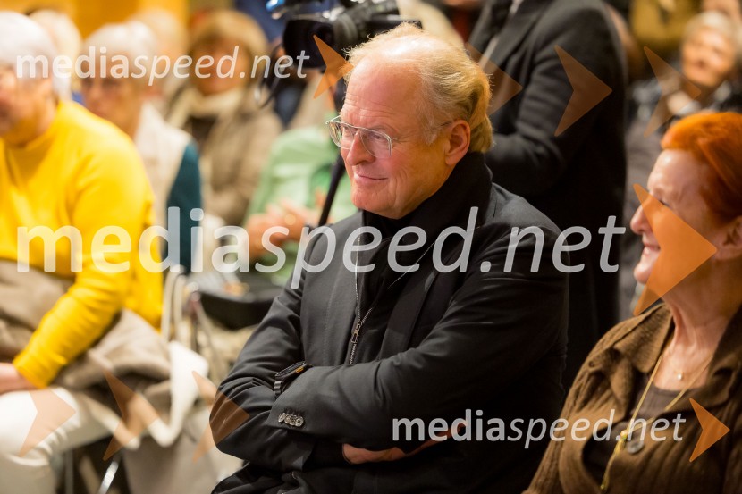 Martin Golob gost v skednju Škrabčeve domačije