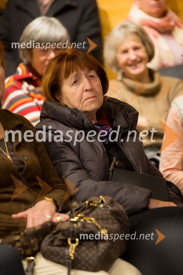 Martin Golob gost v skednju Škrabčeve domačije