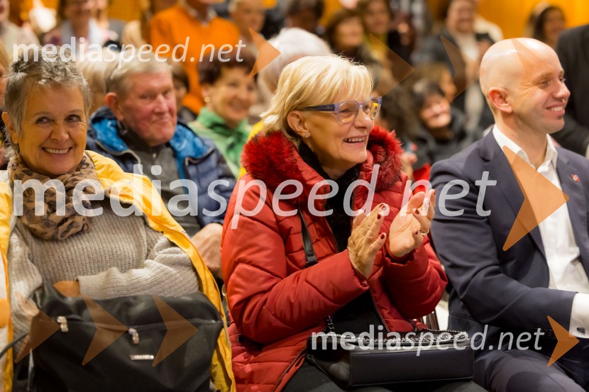 Martin Golob gost v skednju Škrabčeve domačije