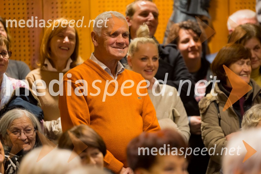 Martin Golob gost v skednju Škrabčeve domačije