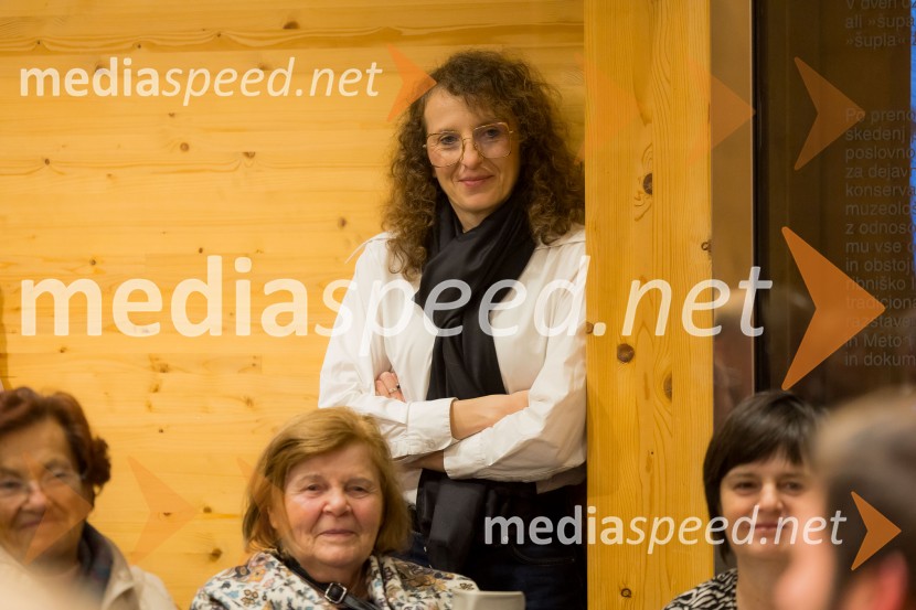 Martin Golob gost v skednju Škrabčeve domačije