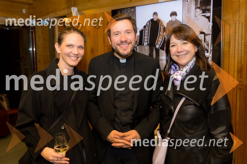 Martin Golob gost v skednju Škrabčeve domačije