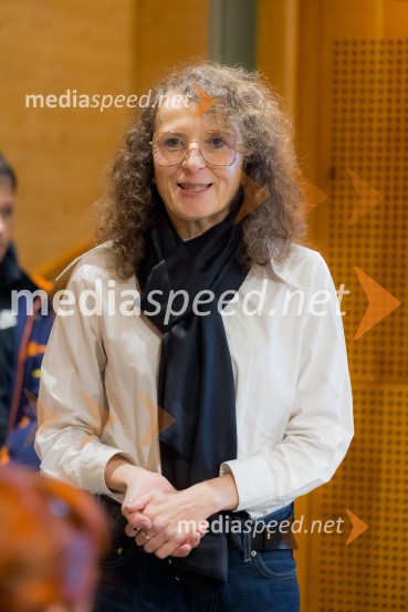 Martin Golob gost v skednju Škrabčeve domačije