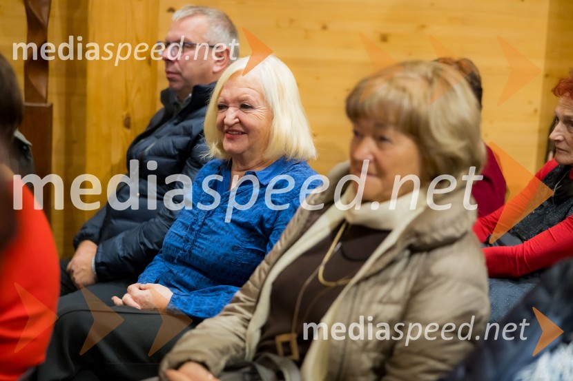 Martin Golob gost v skednju Škrabčeve domačije