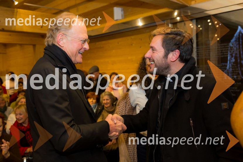 Martin Golob gost v skednju Škrabčeve domačije