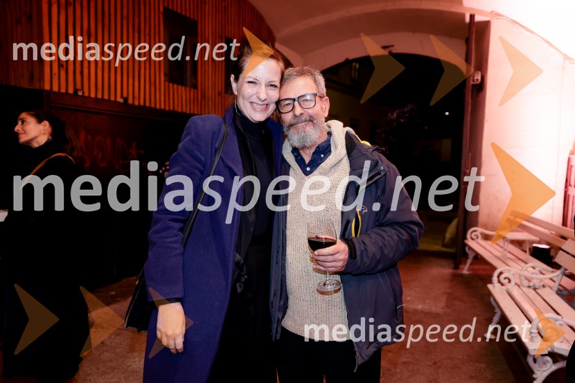 Manifest, Mladinsko gledališče Ljubljana, premiera