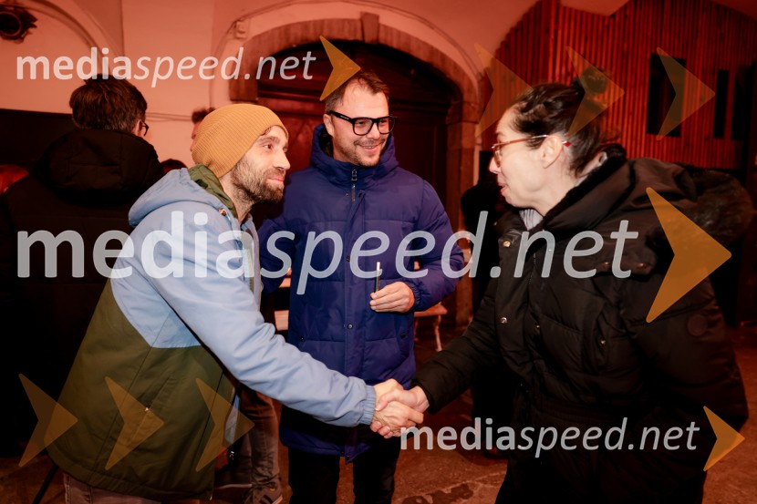 Manifest, Mladinsko gledališče Ljubljana, premiera