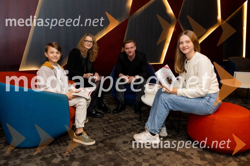 Film Belo se pere na devetdeset osvojil prvo zlato rolo