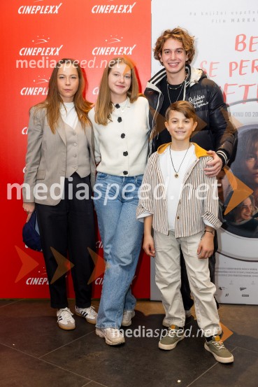 Film Belo se pere na devetdeset osvojil prvo zlato rolo