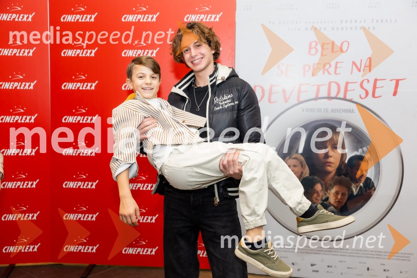 Film Belo se pere na devetdeset osvojil prvo zlato rolo