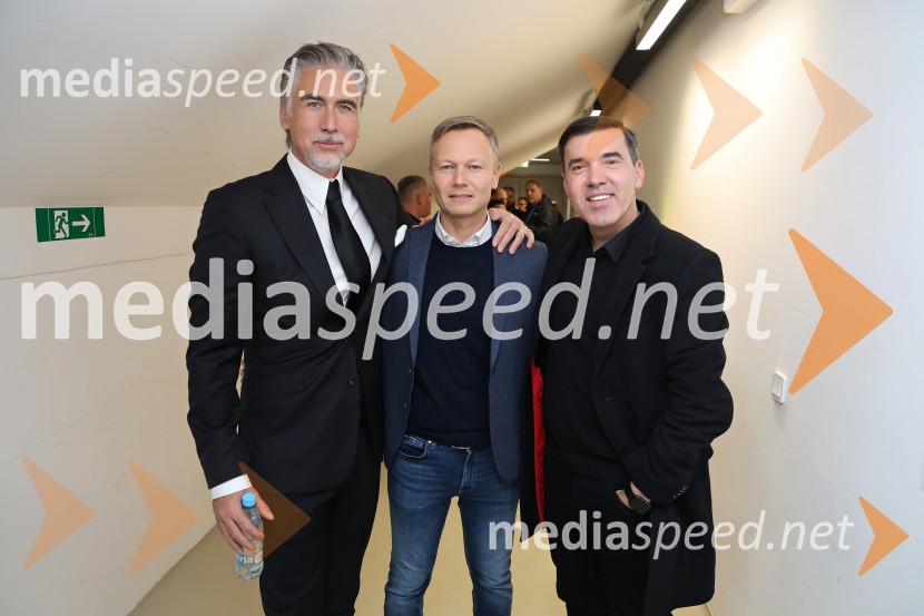  Jan Plestenjak, pevec;  ... ;  Mario Galunič, TV voditeljSilvestrski pozdrav 2025, snemanje oddaje v Dvorani Tabor