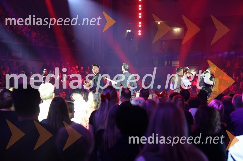 Silvestrski pozdrav 2025, snemanje oddaje v Dvorani Tabor