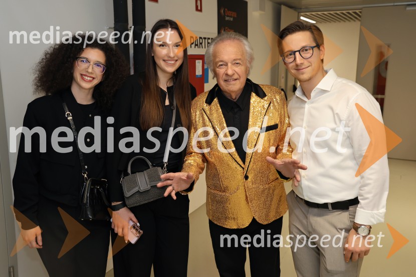  ... ;  ... ;  Alfi Nipič, pevec;  ... Silvestrski pozdrav 2025, snemanje oddaje v Dvorani Tabor