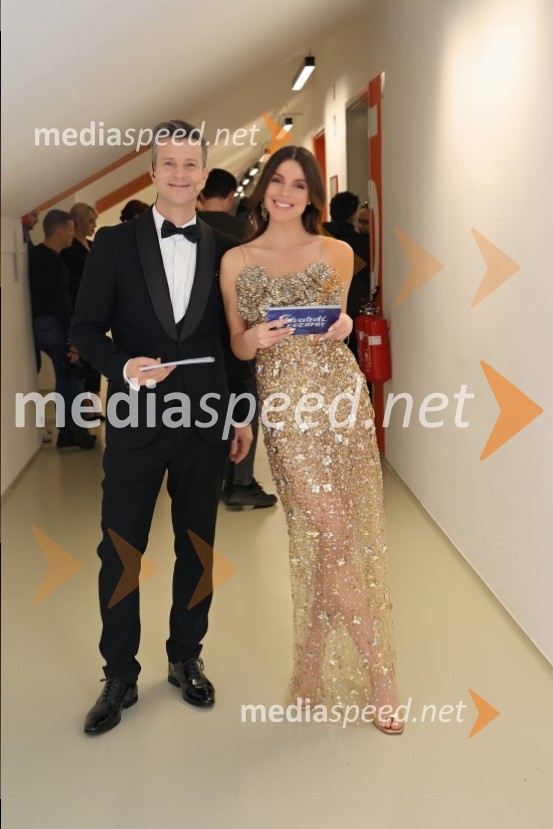  Boštjan Romih, televizijski in radijski voditelj;  Vesna Ponorac, igralka, moderatorkaSilvestrski pozdrav 2025, snemanje oddaje v Dvorani Tabor