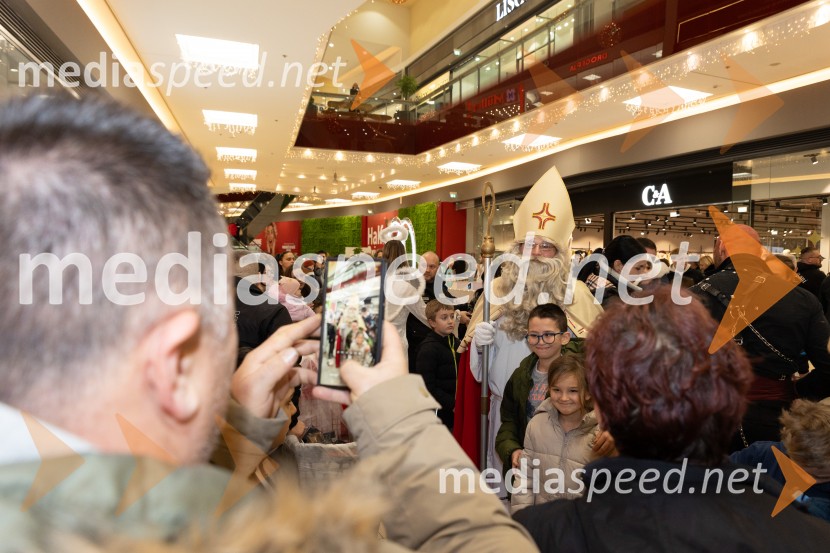 Miklavževanje s Trkajem, CItycenter Celje