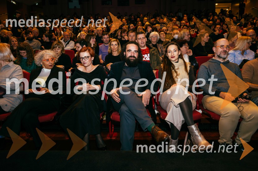 Janis Varufakis v Kritičnem kabaretu Cankarjevega doma