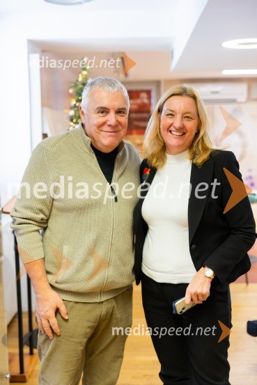  Zoran Predin, glasbenik; dr. Alenka Kepic Mohar, glavna urednica Mladinske knjige in direktorica Cankarjeve založbePredstavitev knjižnih novosti Cankarjeve založbe