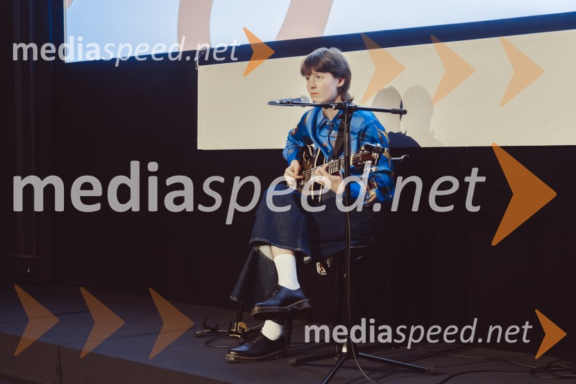  Lara Jankovič, igralkaSlavnostno odprtje 41. festivala slovenskega LGBT filma