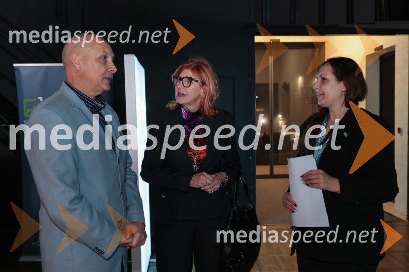 Slovenija podelila nagrade najboljšim tujim investitorjem 2025