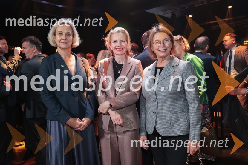  ... ;  ... ;  Tatjana  Šikovec, president, French Slovenian Business ClubSlovenija podelila nagrade najboljšim tujim investitorjem 2025