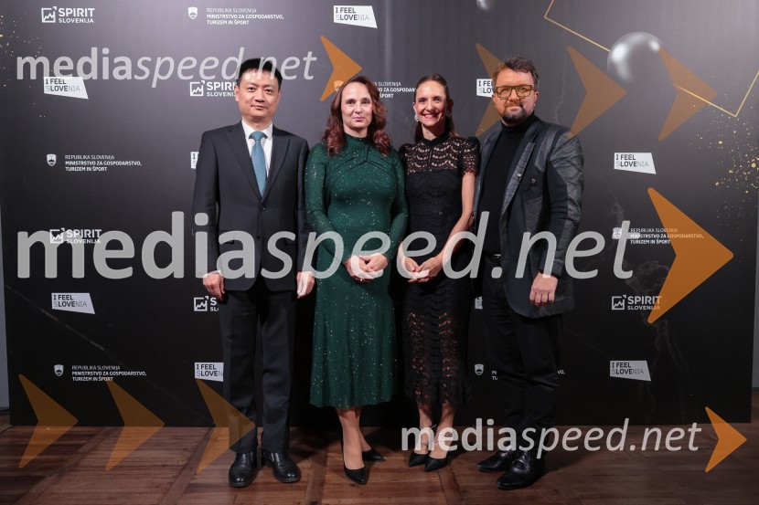  ... ;  Tamara Zajec Balažič, direktorica, SPIRIT Slovenija;  ... ;  Žiga Vavpotič, podjetnikSlovenija podelila nagrade najboljšim tujim investitorjem 2025