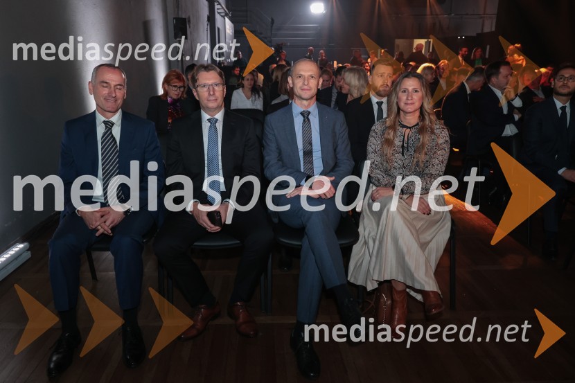 Slovenija podelila nagrade najboljšim tujim investitorjem 2025