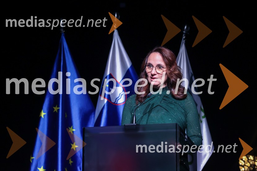  Tamara Zajec Balažič, direktorica, SPIRIT SlovenijaSlovenija podelila nagrade najboljšim tujim investitorjem 2025