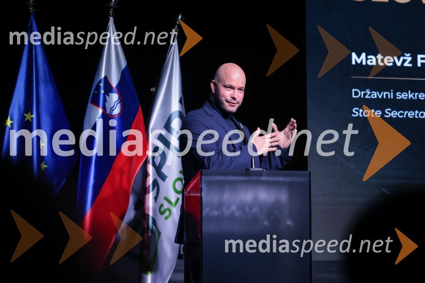  Matevž Frangež, državni sekretarSlovenija podelila nagrade najboljšim tujim investitorjem 2025