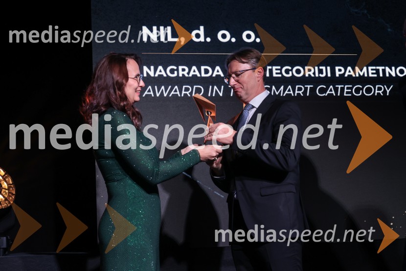  Tamara Zajec Balažič, direktorica, SPIRIT Slovenija;  ... Slovenija podelila nagrade najboljšim tujim investitorjem 2025