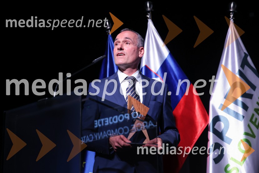 Slovenija podelila nagrade najboljšim tujim investitorjem 2025