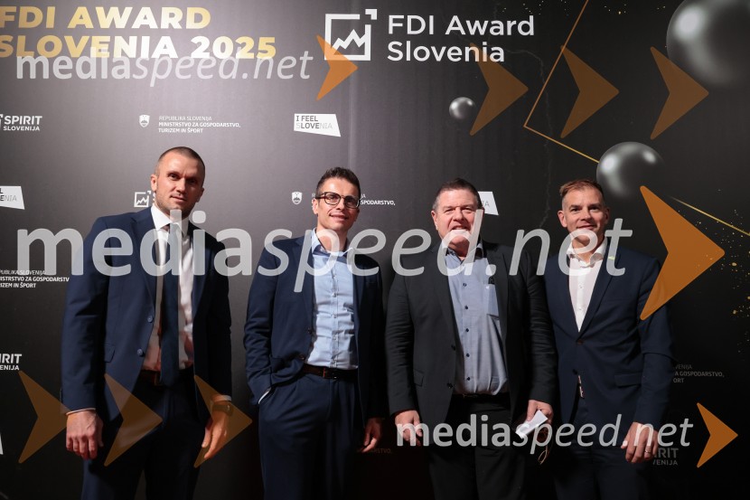  Niko Medved, Plastika Skaza d.o.o.;  ... ;  Peter  Frankl, glavni urednik in direktor Časnika Finance;  ... Slovenija podelila nagrade najboljšim tujim investitorjem 2025