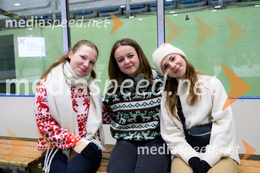 Študentsko drsanje znova privabilo številne navdušence na led