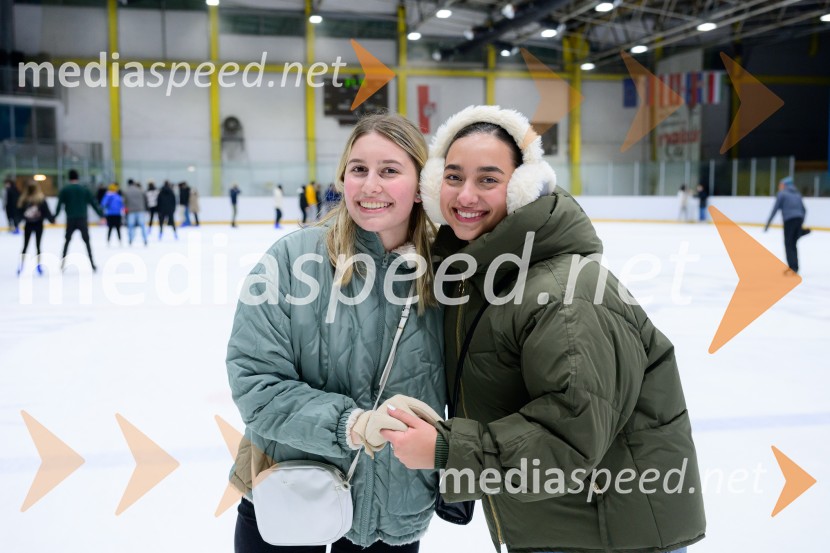 Študentsko drsanje znova privabilo številne navdušence na led