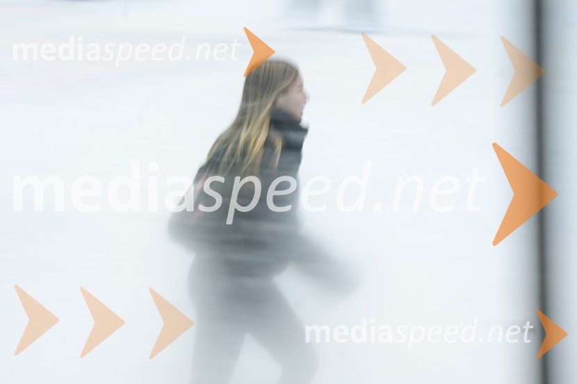 Študentsko drsanje znova privabilo številne navdušence na led