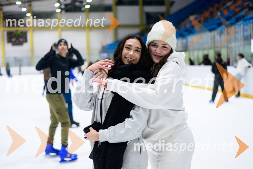 Študentsko drsanje znova privabilo številne navdušence na led