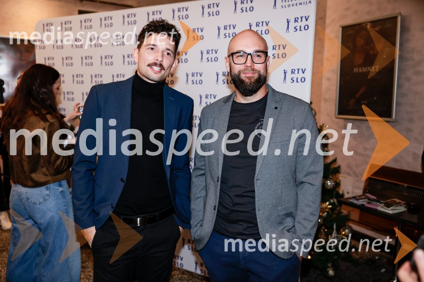  ... ;  Luka Steiner, predsednik, Smučarska zveza SlovenijeSmrdljivci, premira slovenske mladinske serije