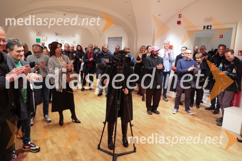 Razstava Fragmenti odprla vrata v Miklovi hiši