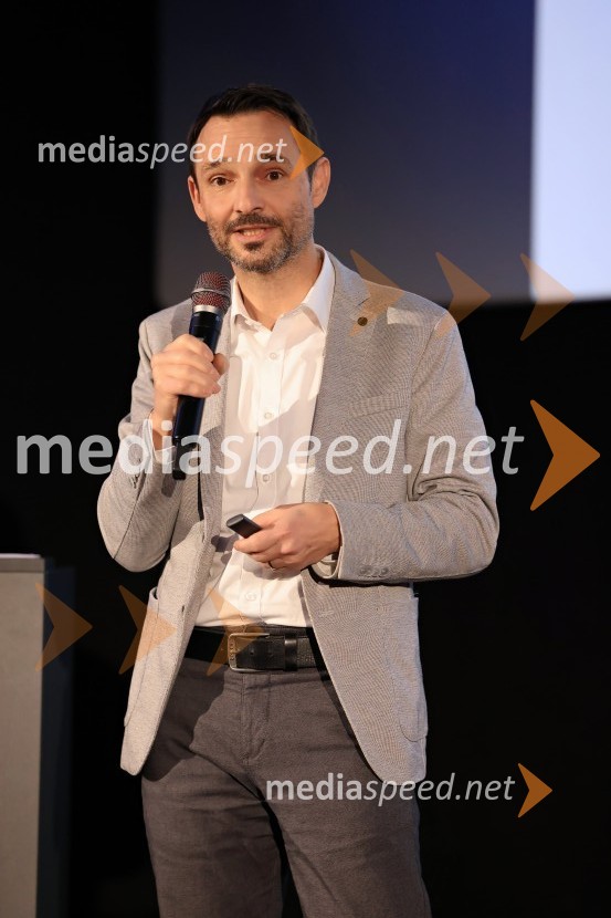 Porsche Slovenija podal pregled leta 2025 in napovedal novosti v 2026