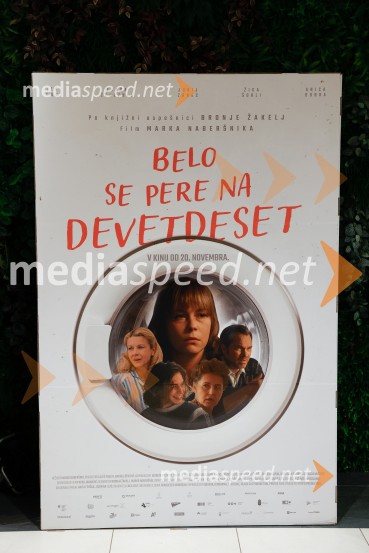 Podelitev druge zlate role za ustvarjalce filma Belo se pere na 90