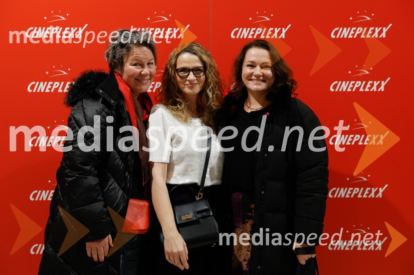 Podelitev druge zlate role za ustvarjalce filma Belo se pere na 90