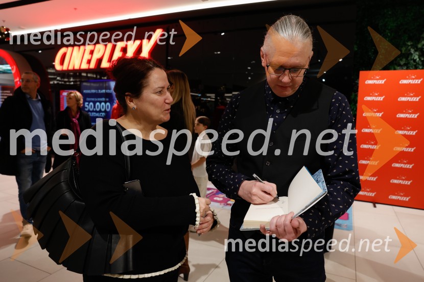 Podelitev druge zlate role za ustvarjalce filma Belo se pere na 90