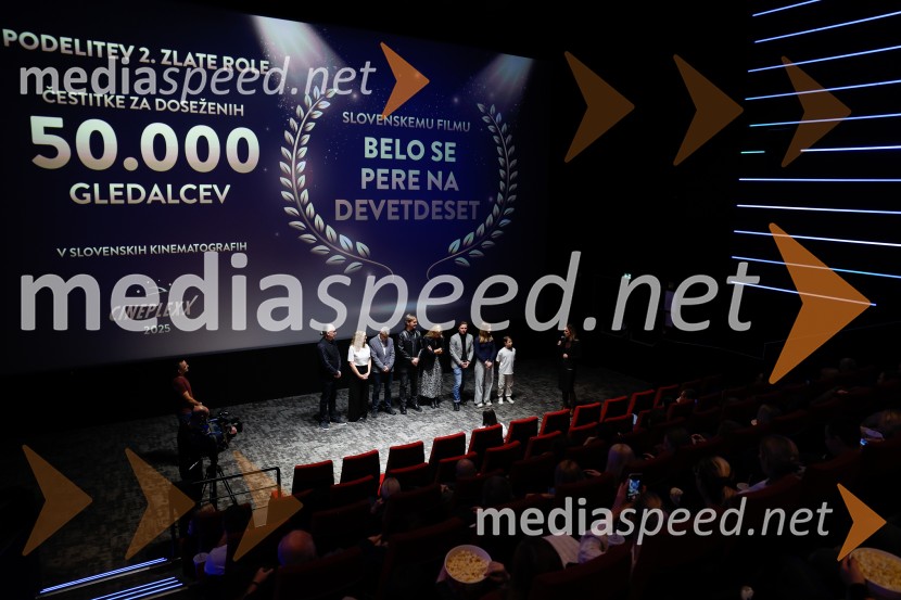 Podelitev druge zlate role za ustvarjalce filma Belo se pere na 90