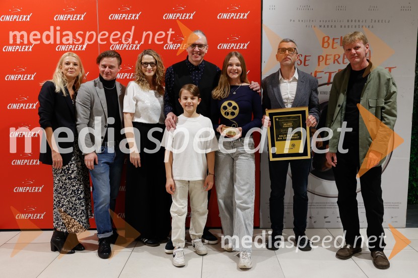 Podelitev druge zlate role za ustvarjalce filma Belo se pere na 90