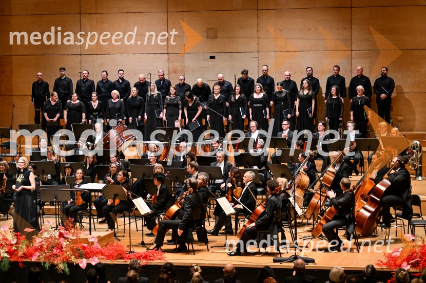 32. managerski koncert